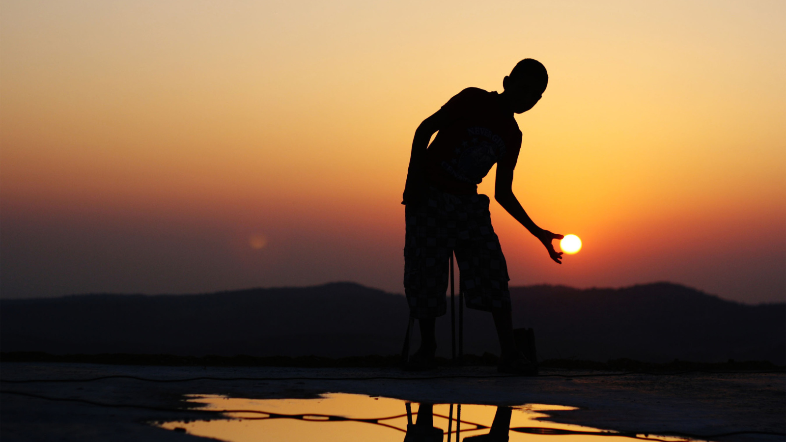 Маленький мальчик в Рамадан