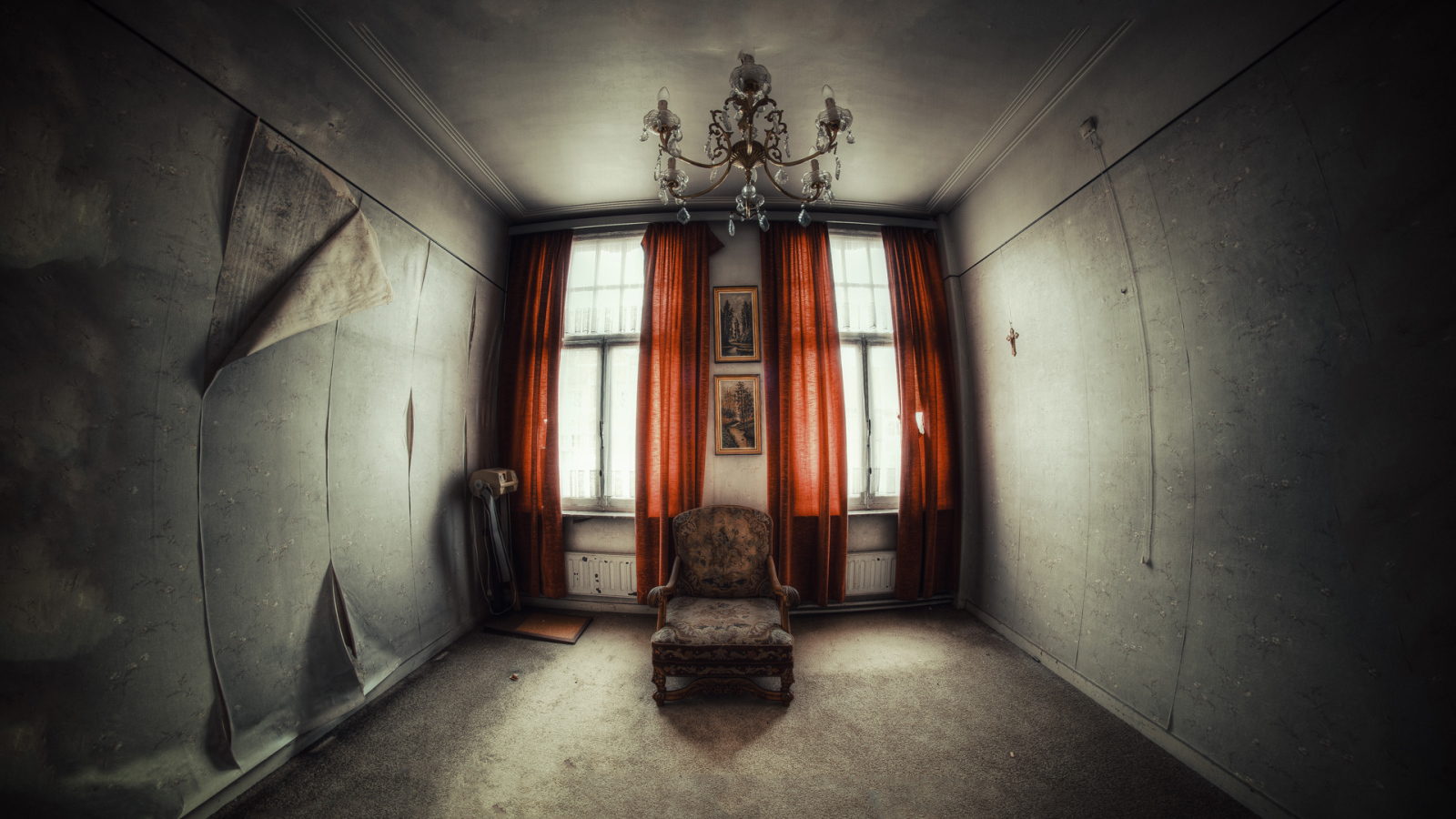 Заброшенная комната