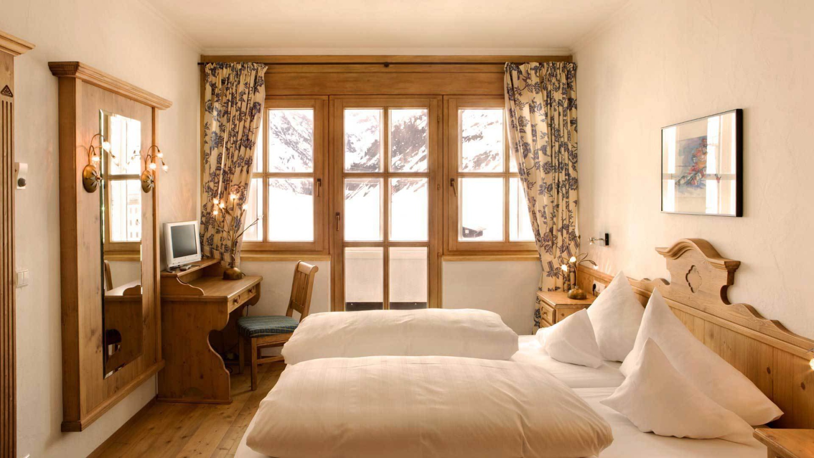 Спальня загородного дома