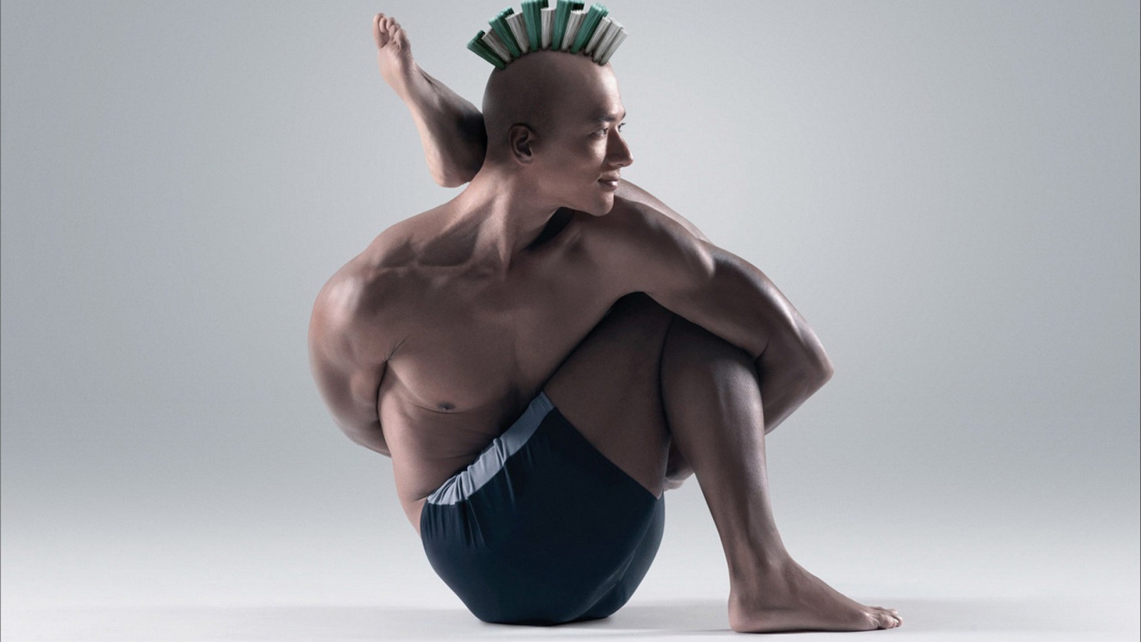 Человек в позе йоги