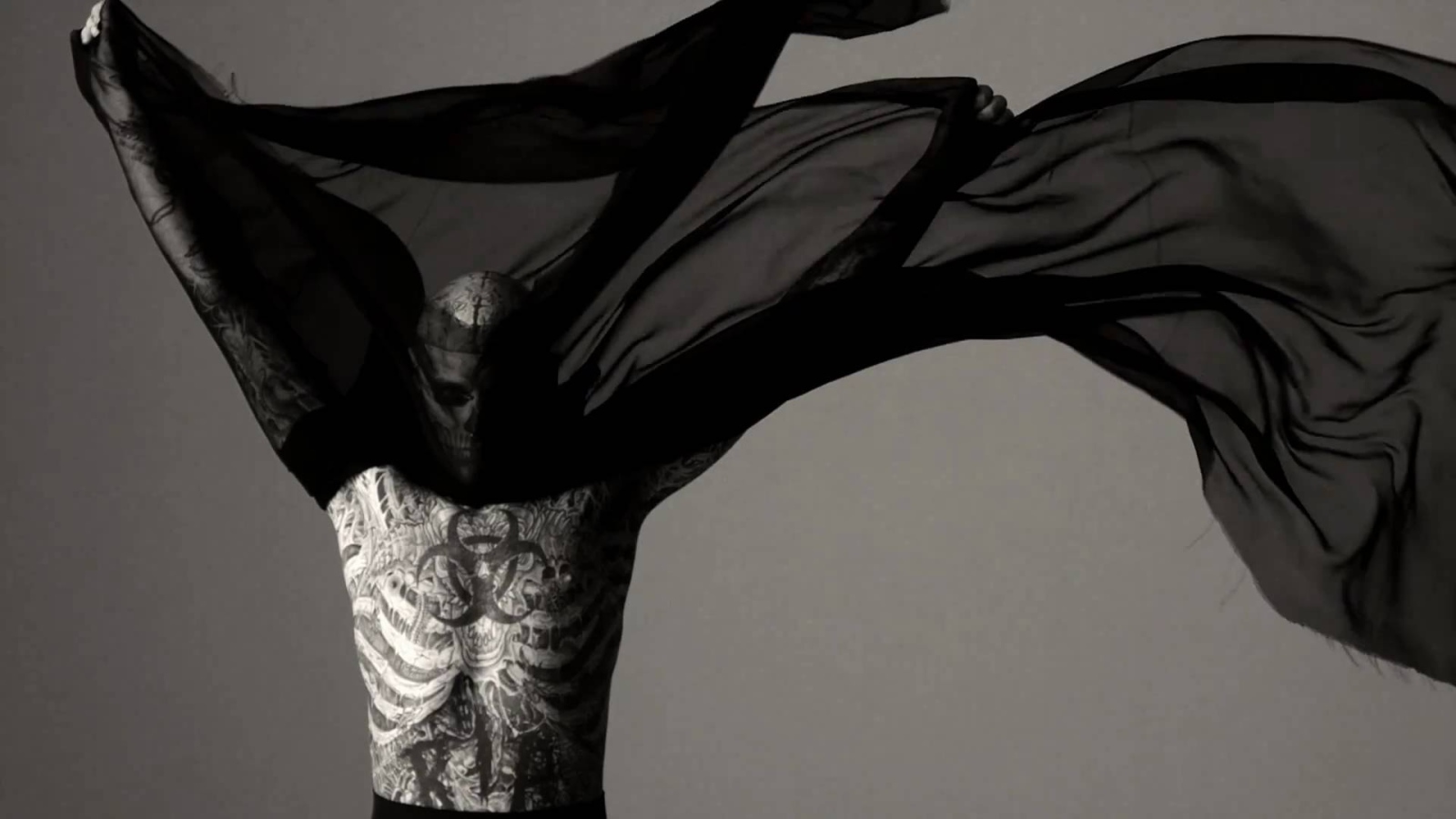 Популярная суперзвезда Рик Жене