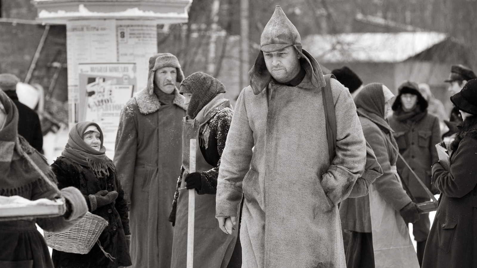 Популярный Максим Суханов