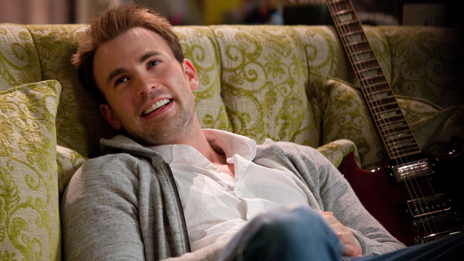 Знаменитая Суперзвезда Крис Эванс