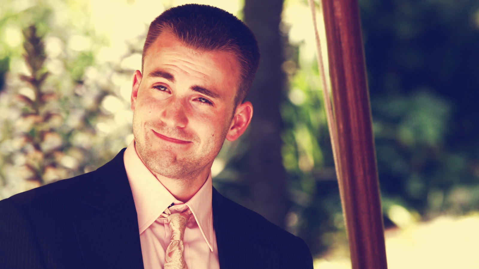 Популярная суперзвезда Крис Эванс