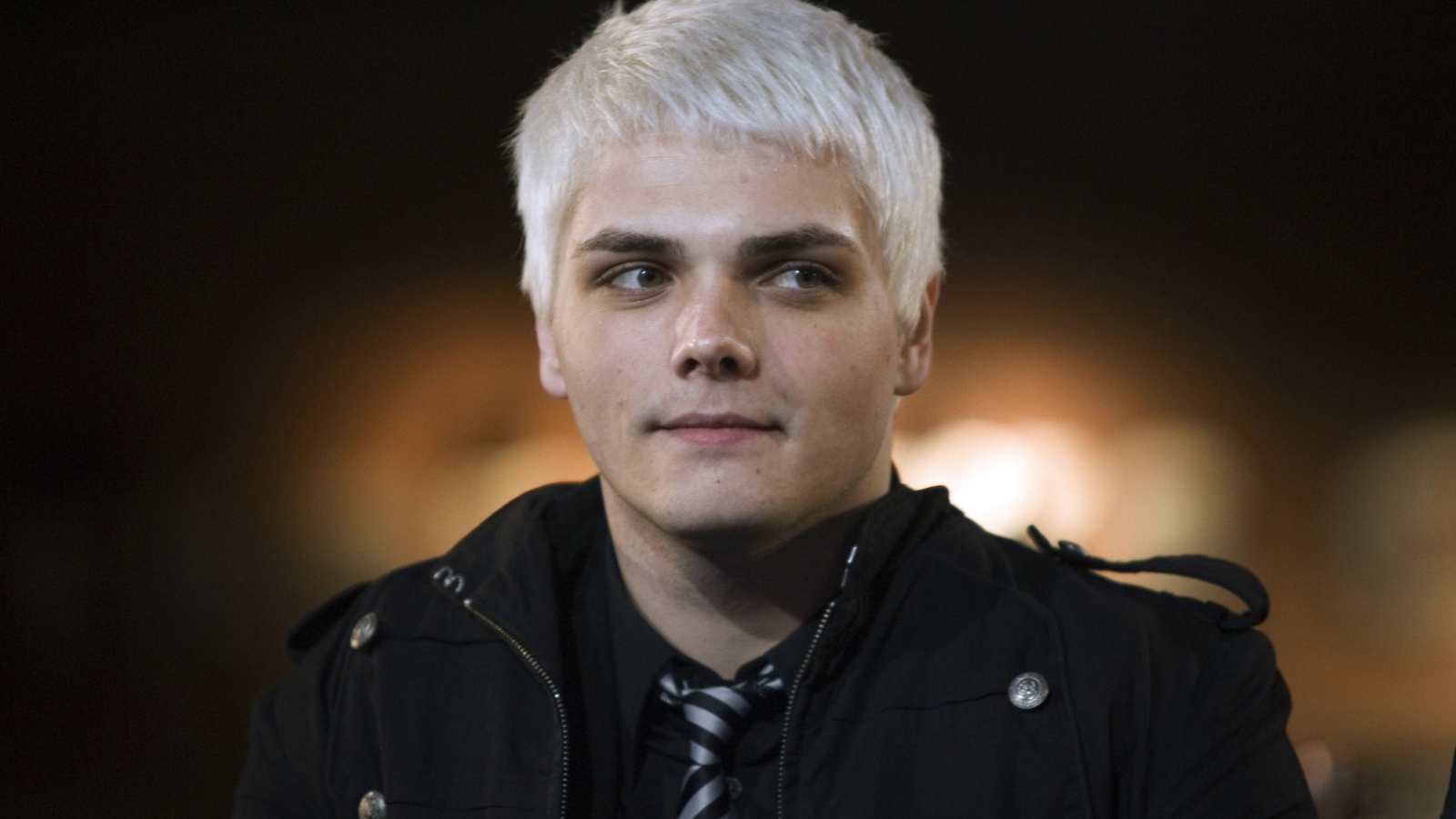 Знаменитая Суперзвезда Джерард Уэй