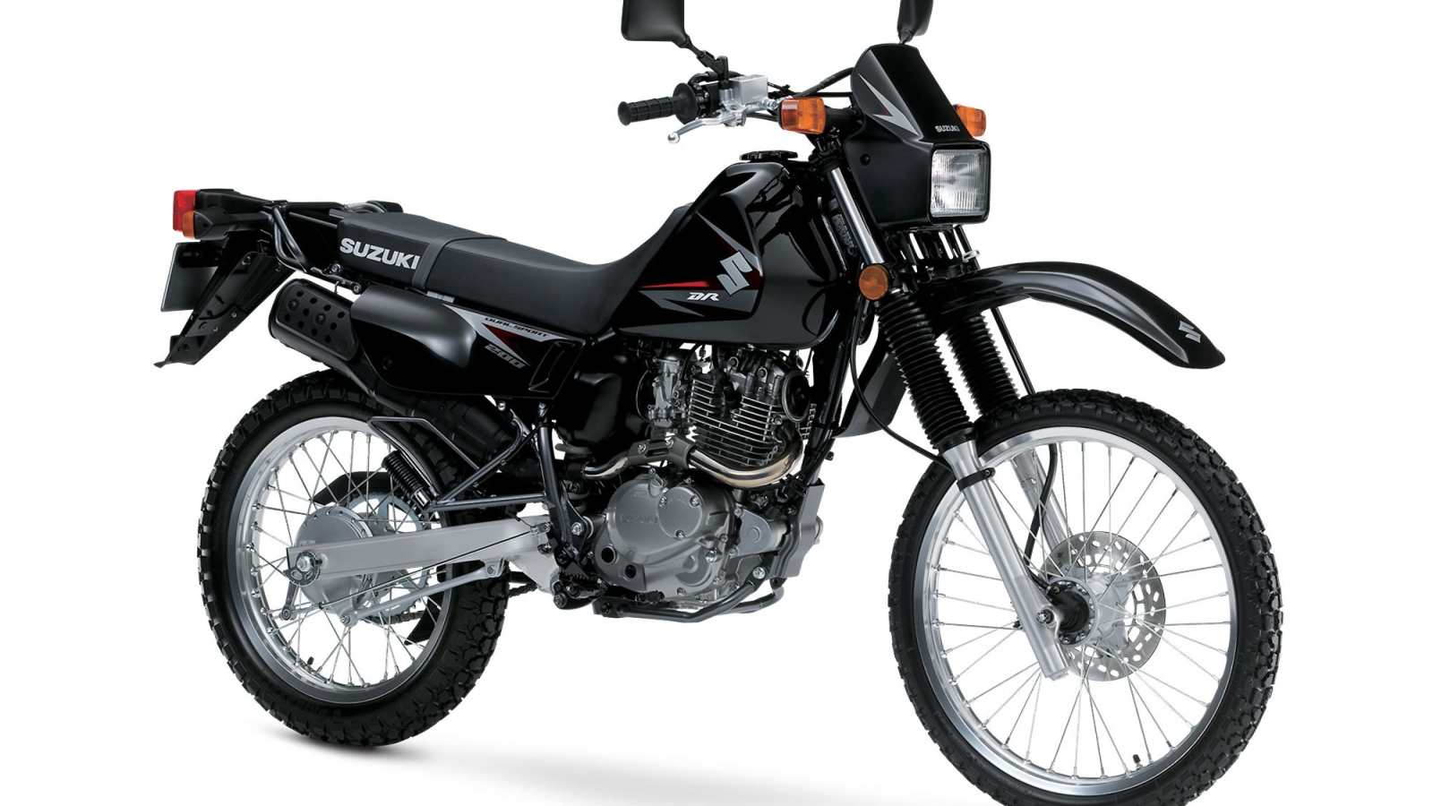 Красивый мотоцикл Suzuki DR 200 SE