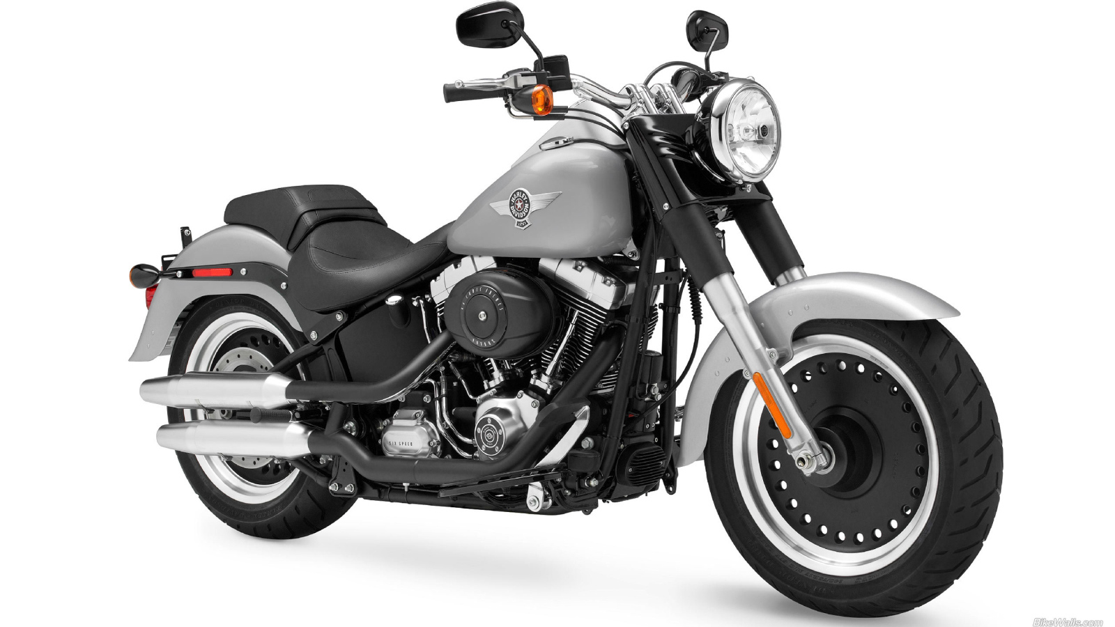 Красивый мотоцикл в москве Harley-Davidson Fat Boy