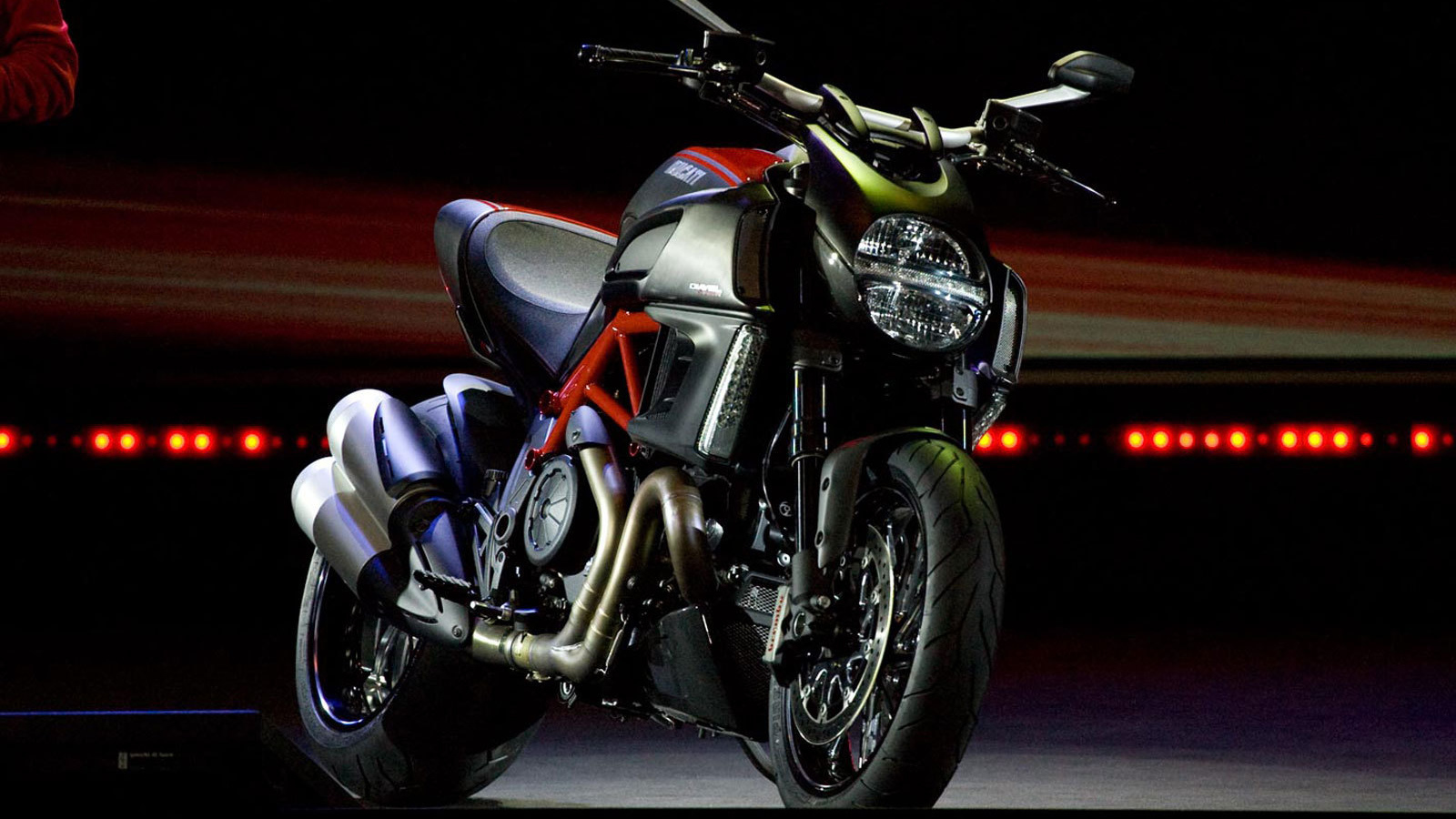 Мотоцикл модели Ducati Diavel