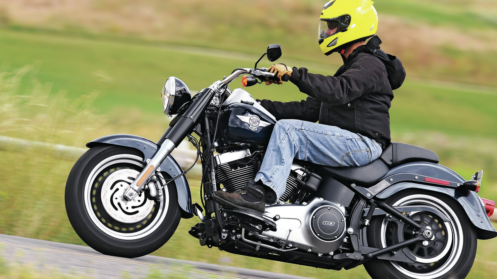 Невероятный мотоцикл Harley-Davidson Dyna Switchback