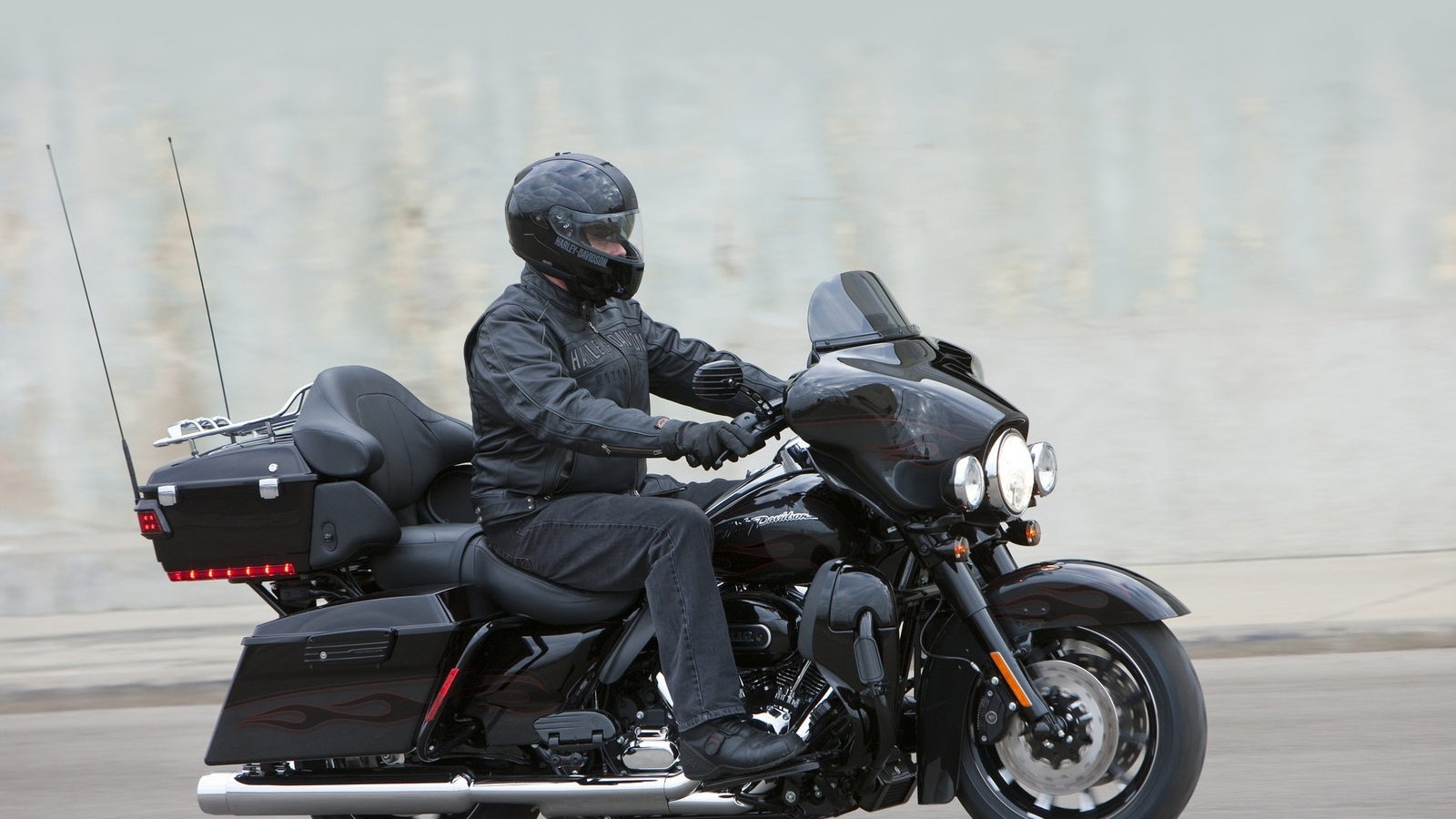 Невероятный мотоцикл Harley-Davidson Electra Glide Ultra Classic