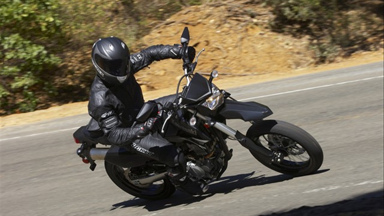 Новый мотоцикл Kawasaki KLX 250