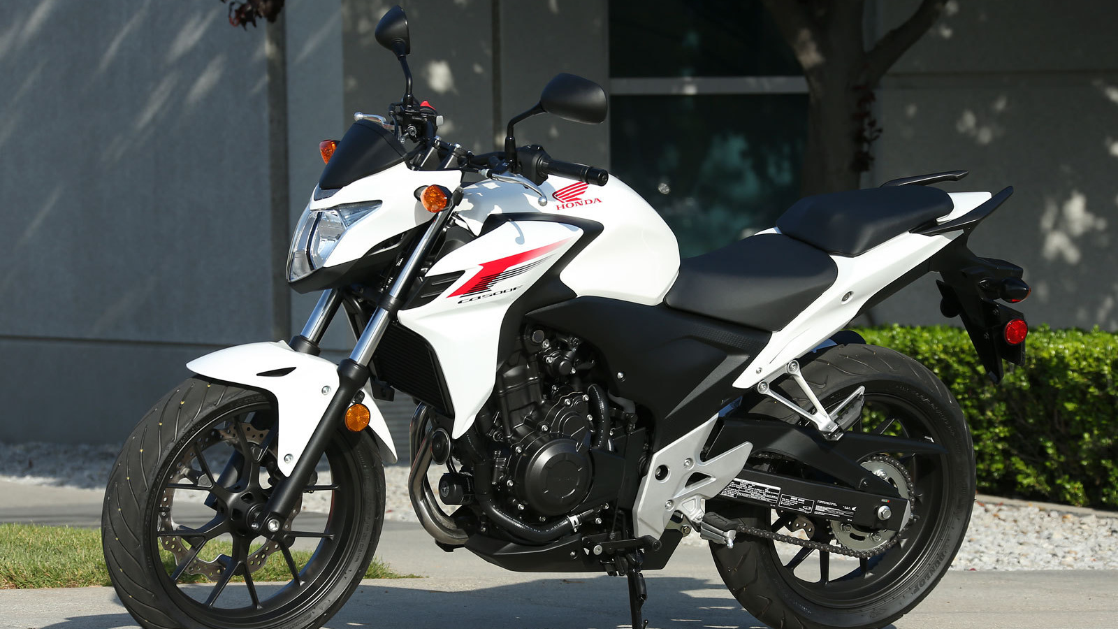 Новый надежный мотоцикл Новый мотоцикл Honda CB 500 F