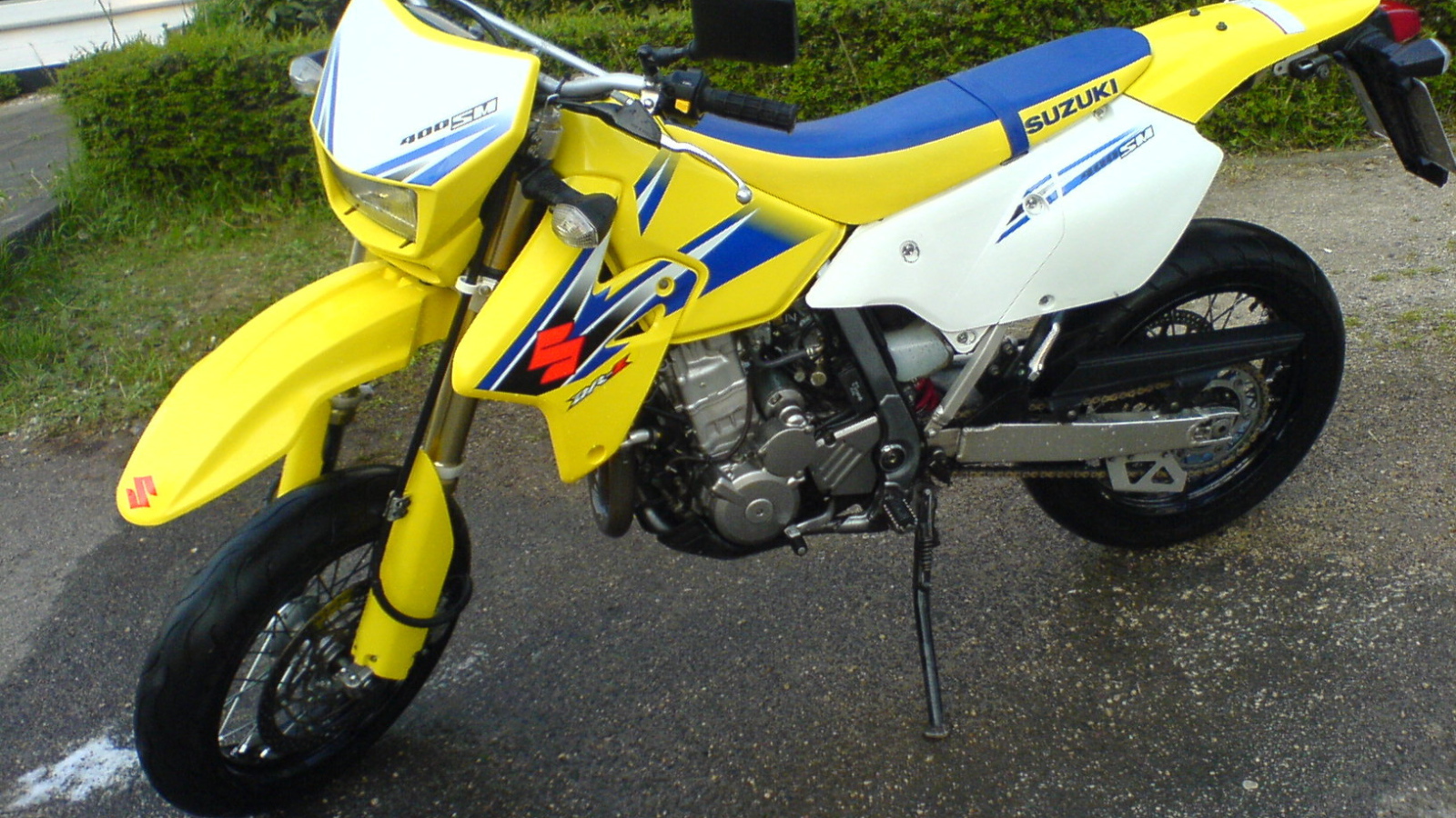 Popular bike Suzuki DR-Z 125 