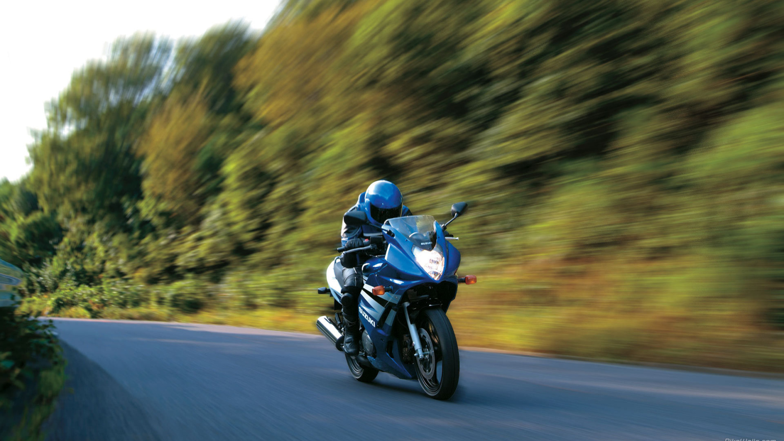 Популярный мотоцикл Suzuki  GS 500 F