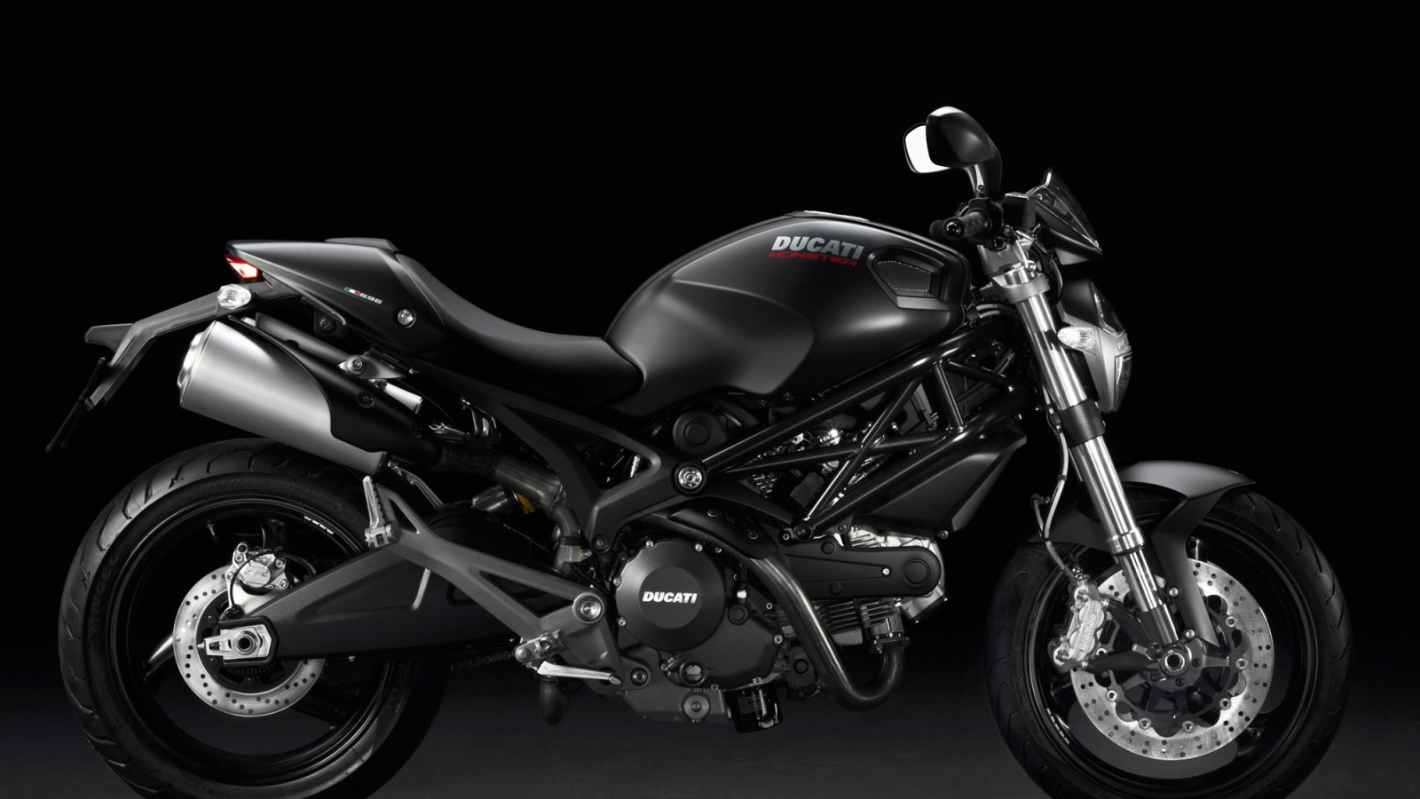 Надежный мотоцикл Ducati Monster Diesel