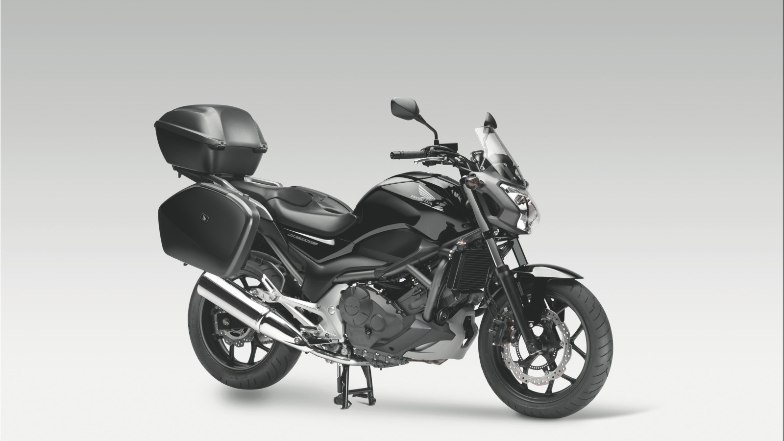 Надежный мотоцикл Honda NC 700 X