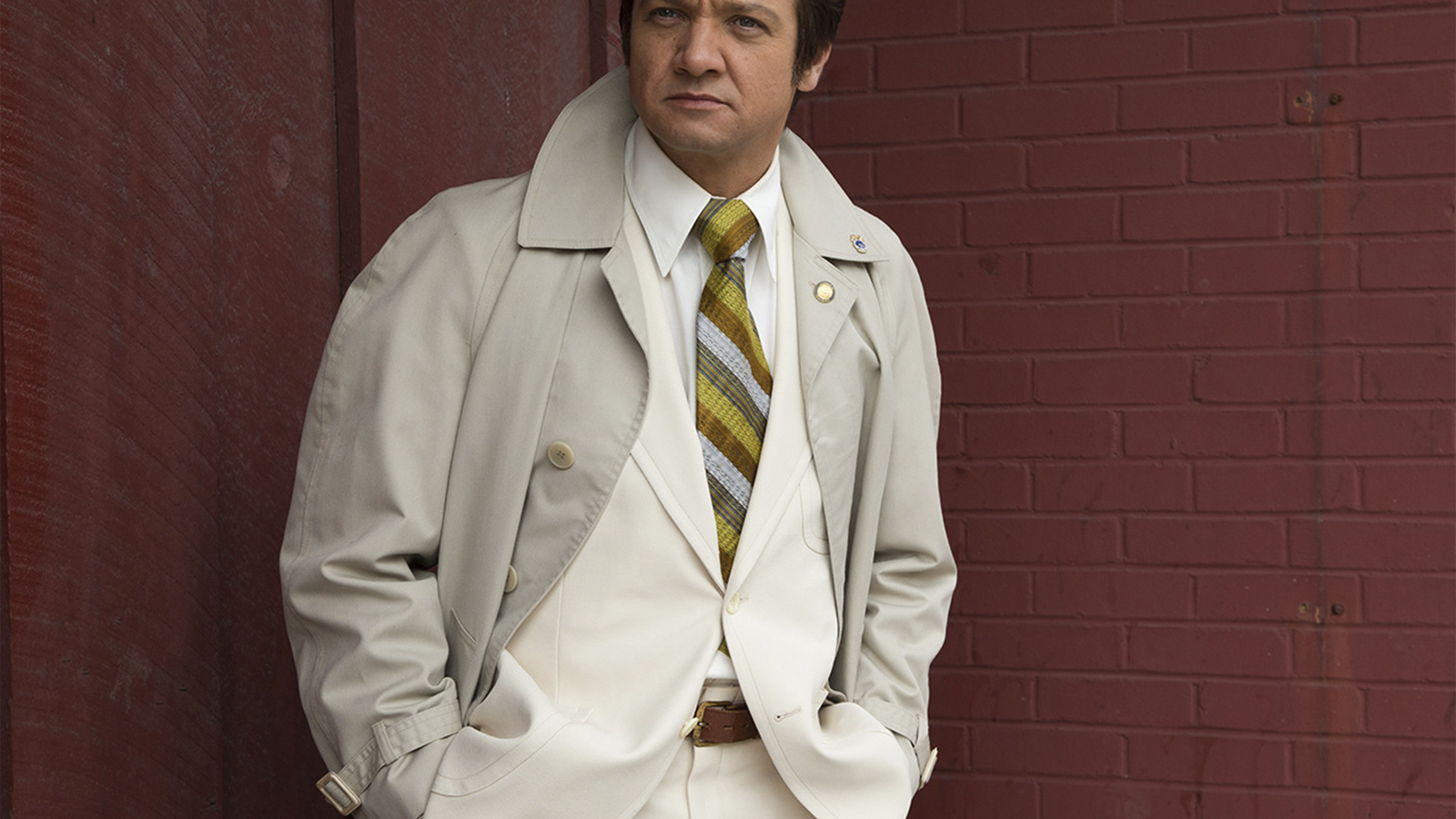 Отличный фильм  Афера по-американски