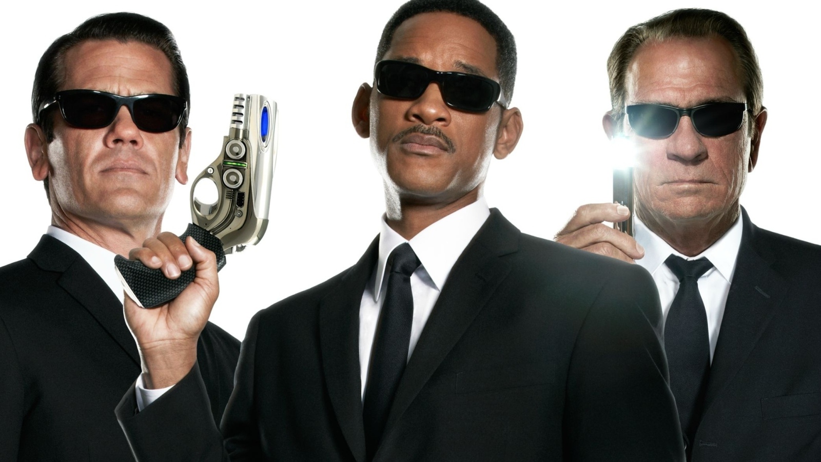 Люди в черном  3