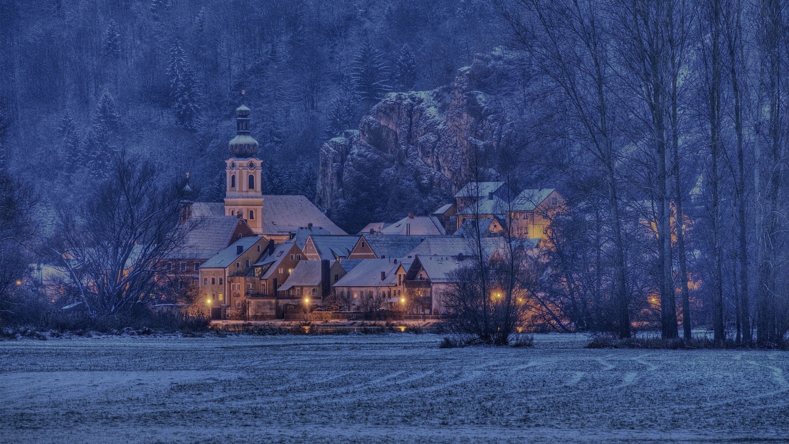 Oтдалённый замок