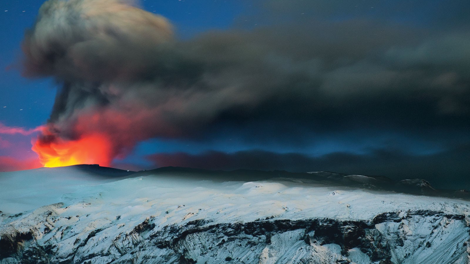 Извержение вулкана