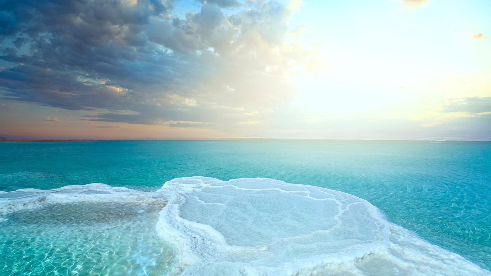 Соленое море