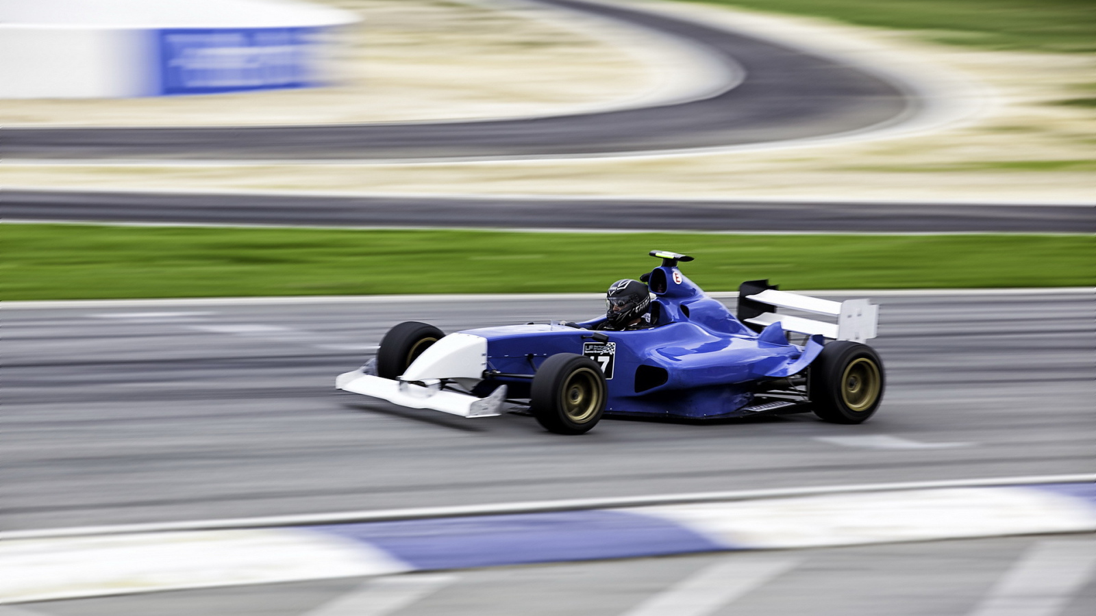 Детские гонки на автокарах