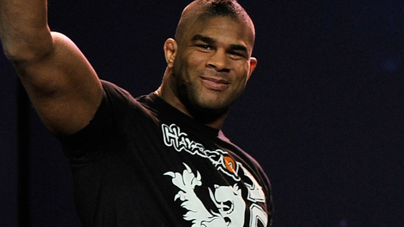 Бесстрашный боец Алистер Оверим