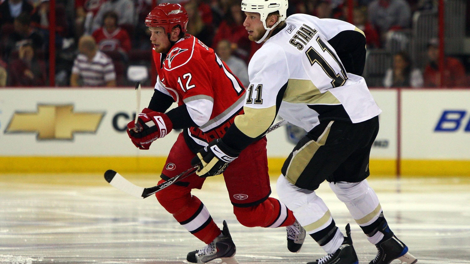 Лучший хоккеист Эрик Стаал