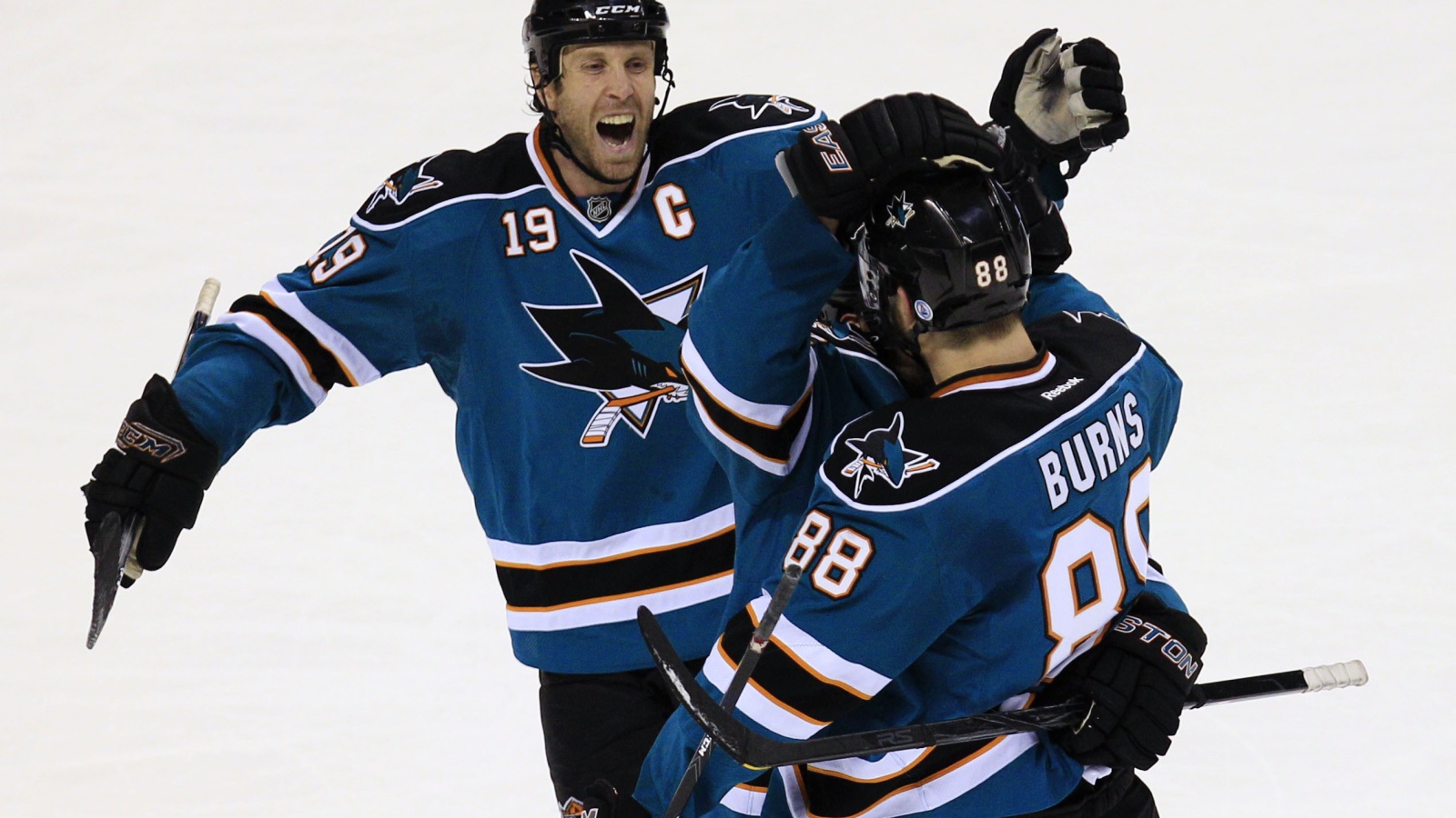 Известный Хоккеист Джо Торнтон