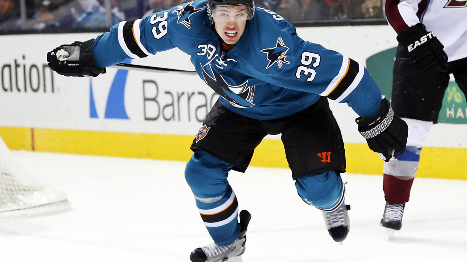 Известный Хоккеист Сан-Хосе Логан Кутюр