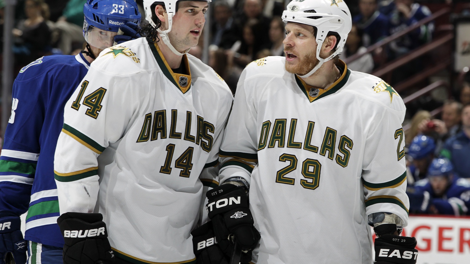 Популярный Хоккеист Джейми Бенн