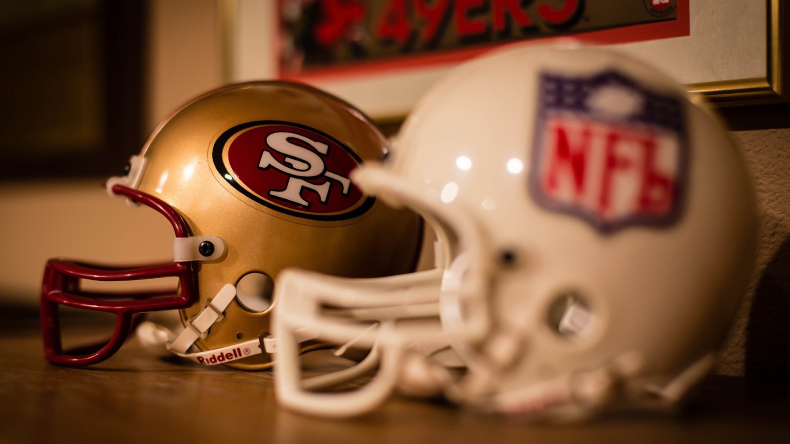 Шлем для игры