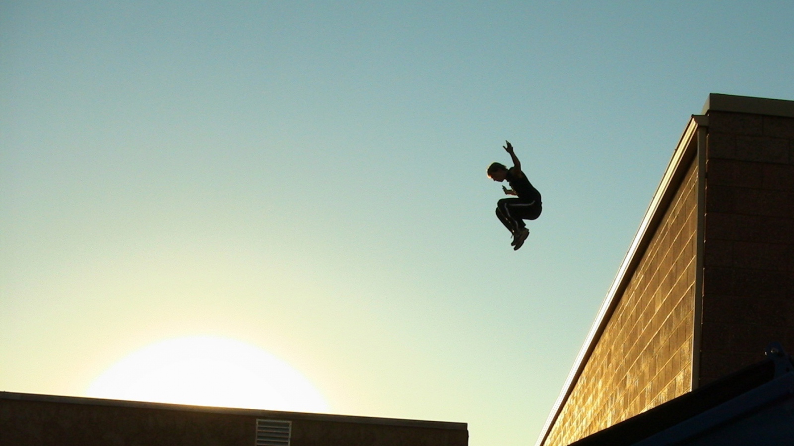 Прыжок в паркуре