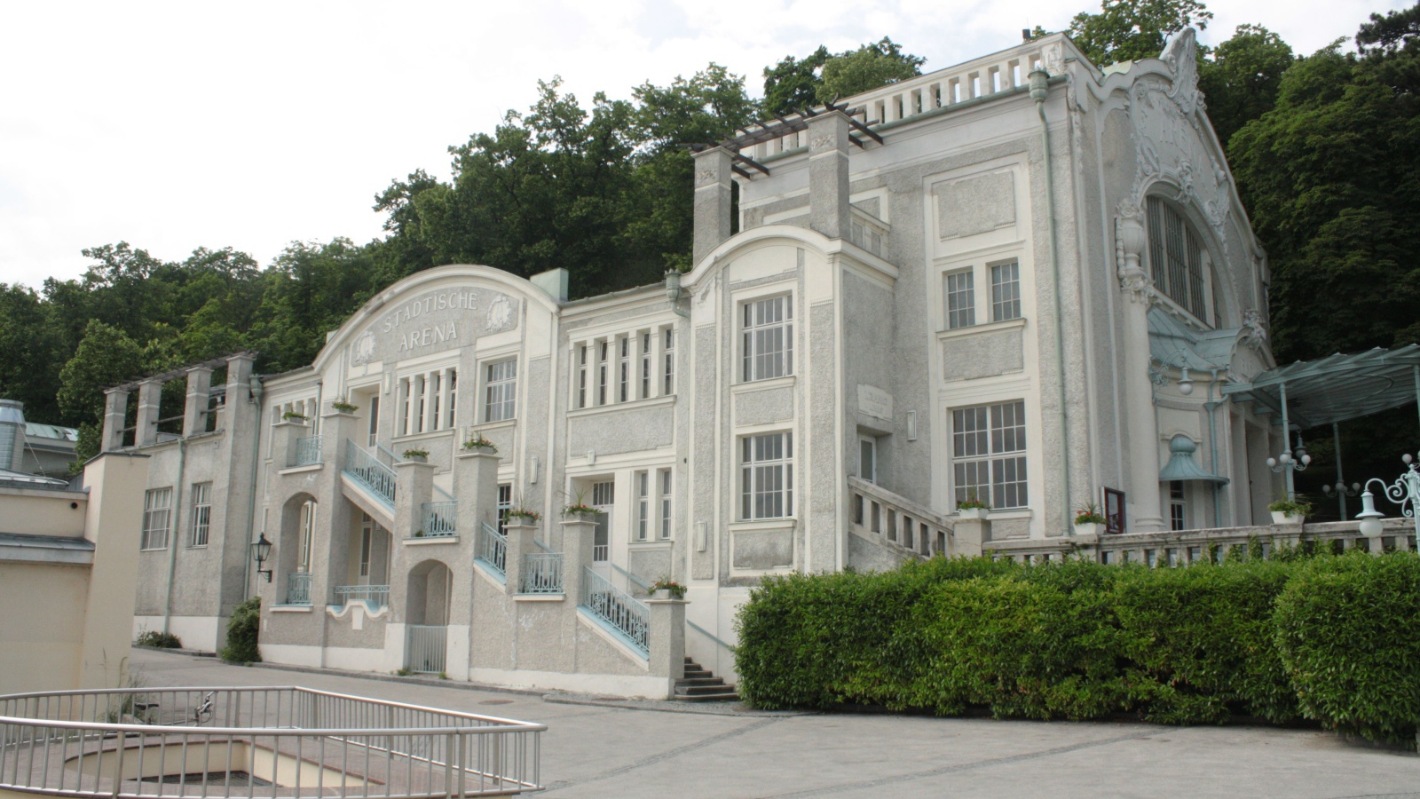 Арена на курорте Баден, Австрия