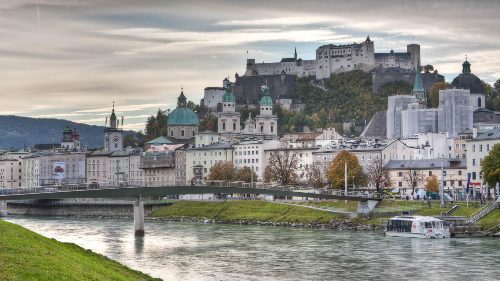 Мост в городе  Зальцбург, Австрия