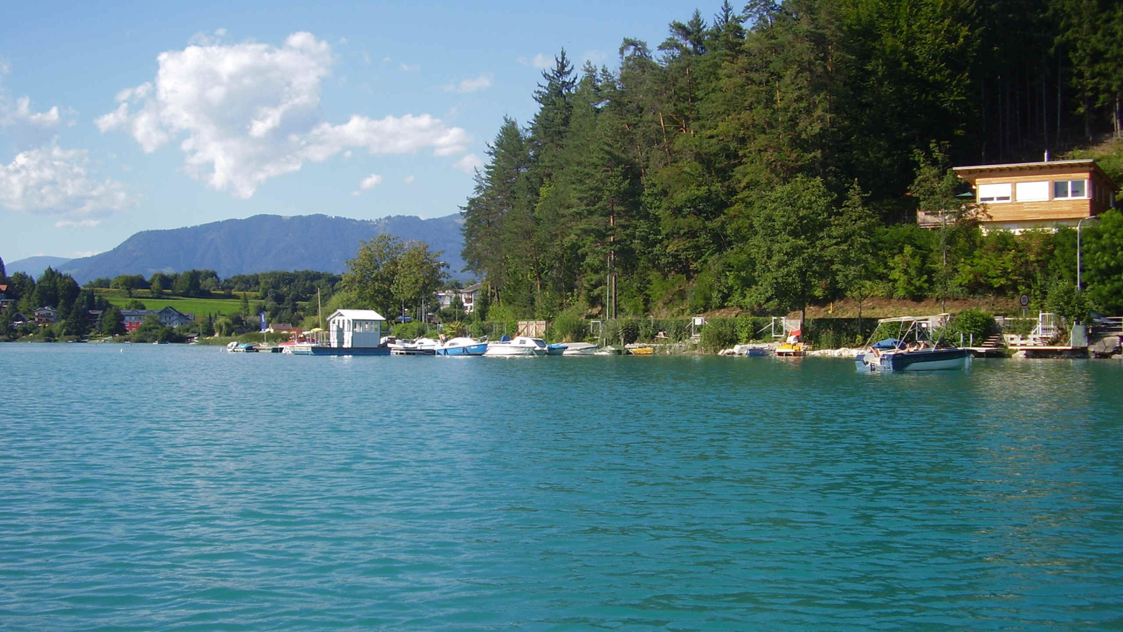 Побережье на курорте Фаакер-Зее, Австрия