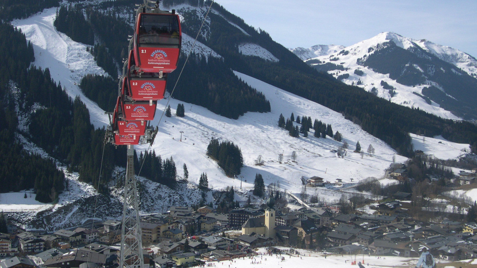 Подъемник на горнолыжном курорте Заальбах Хинтерглем, Австрия