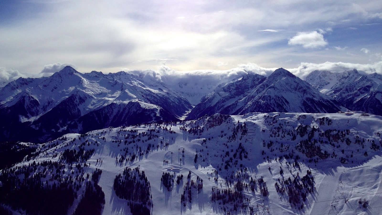 Горы на горнолыжном курорте Майрхофен, Австрия