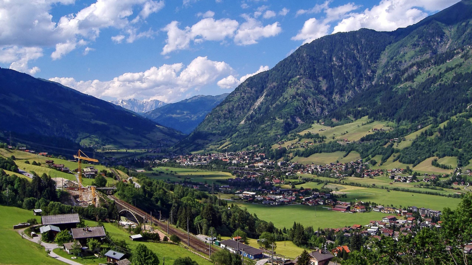 Панорама города на курорте Бад Хофгастайн, Австрия