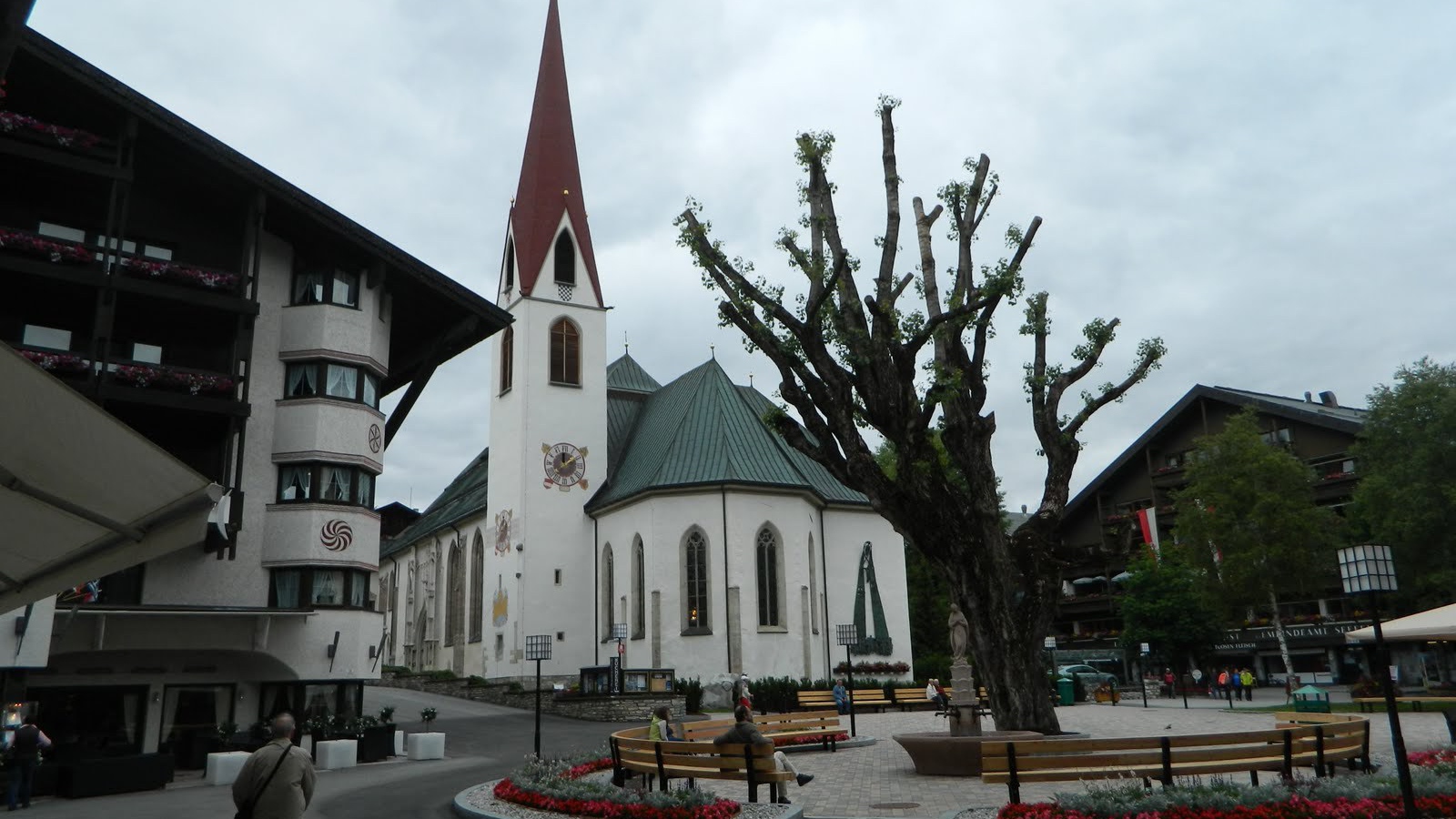 Сквер на курорте Зеефельд, Австрия