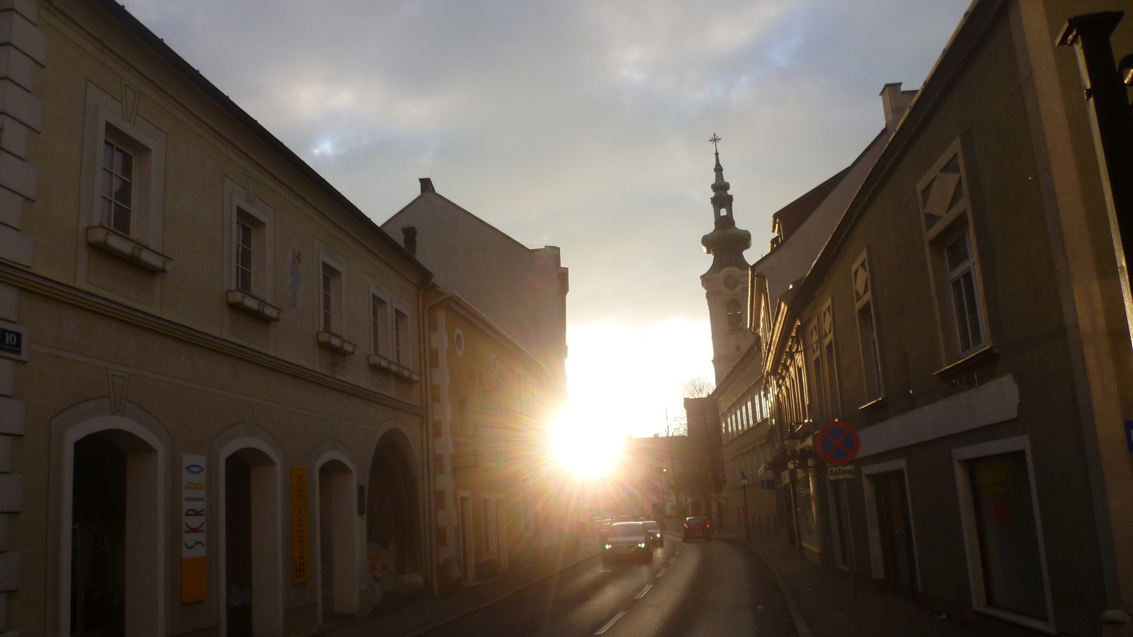 Закат в городе Гайнберг, Австрия