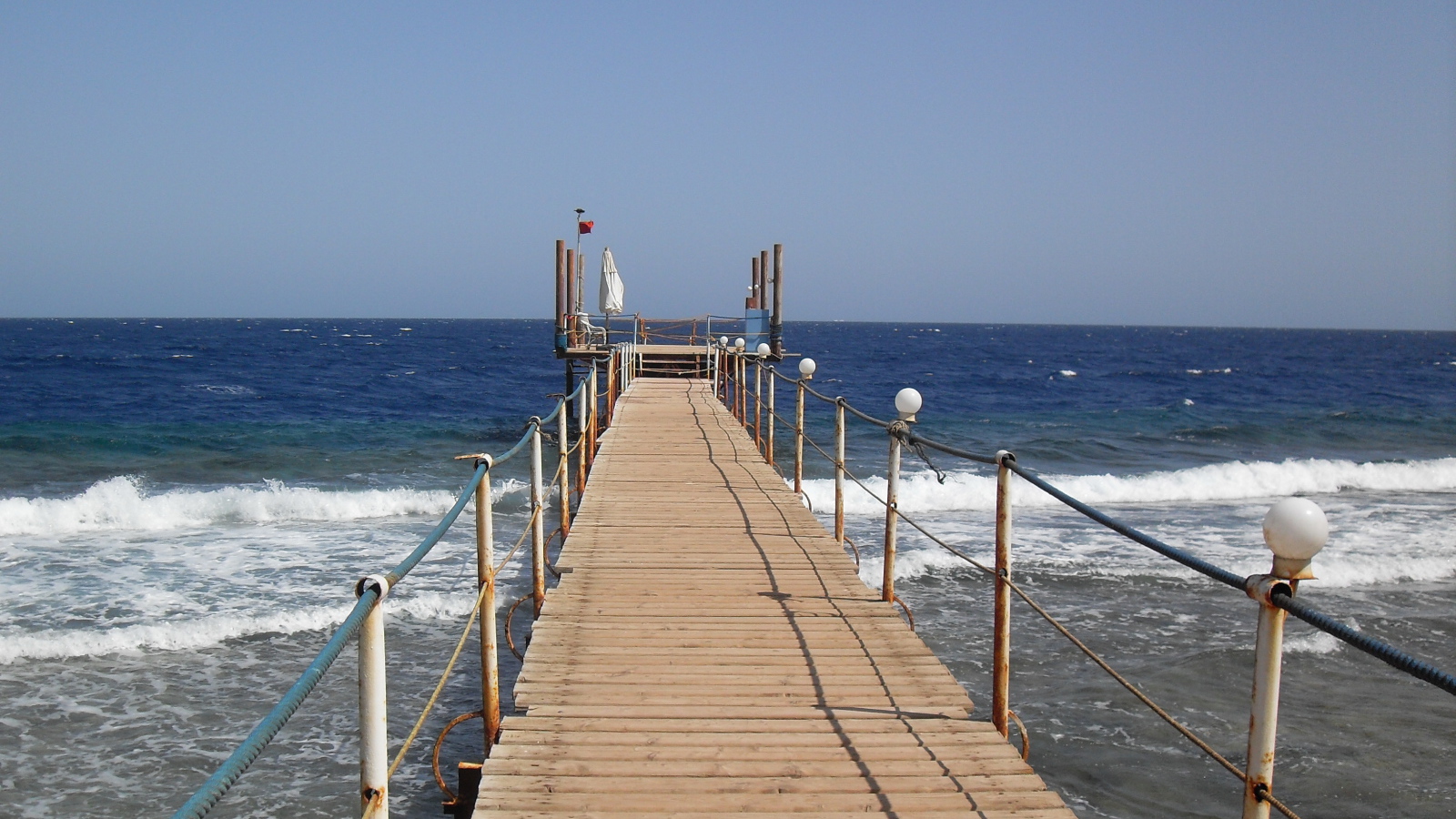 Причал на курорте Марса Алам, Египет