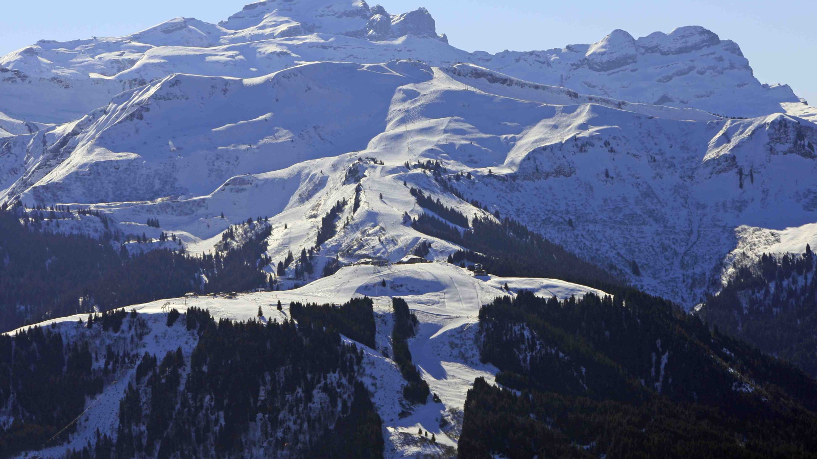 Альпы на горнолыжном курорте Самоен, Франция