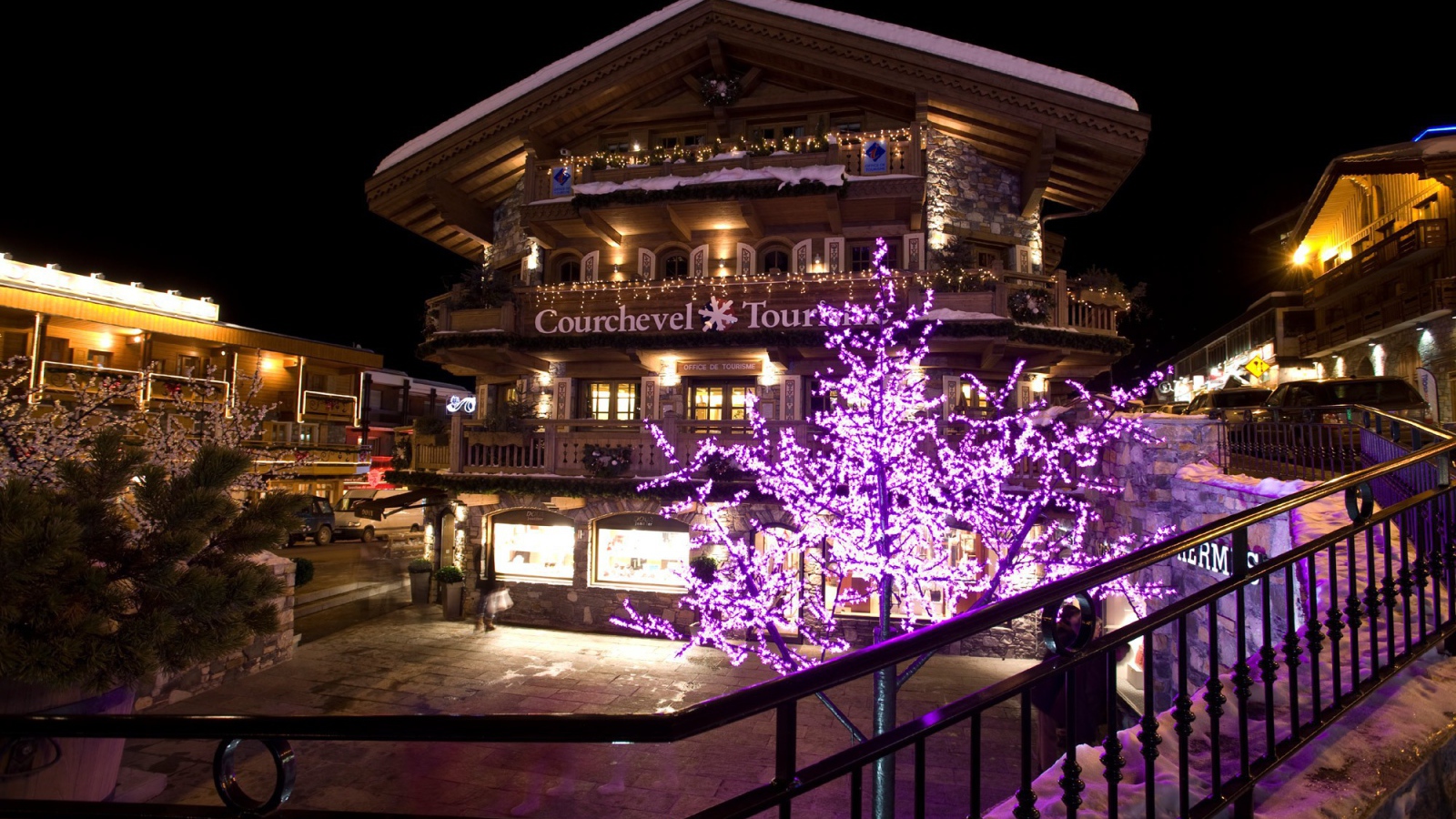 Рождество на горнолыжном курорте Куршевель, Франция