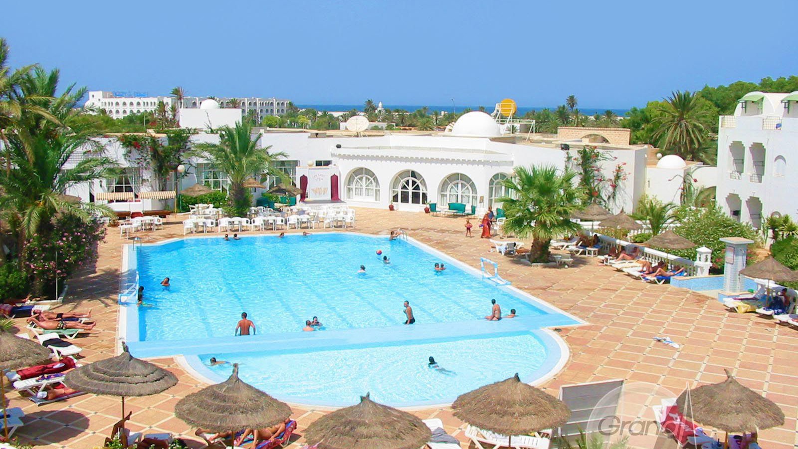 Роскошный отель на курорте Мирамар Круести, Франция