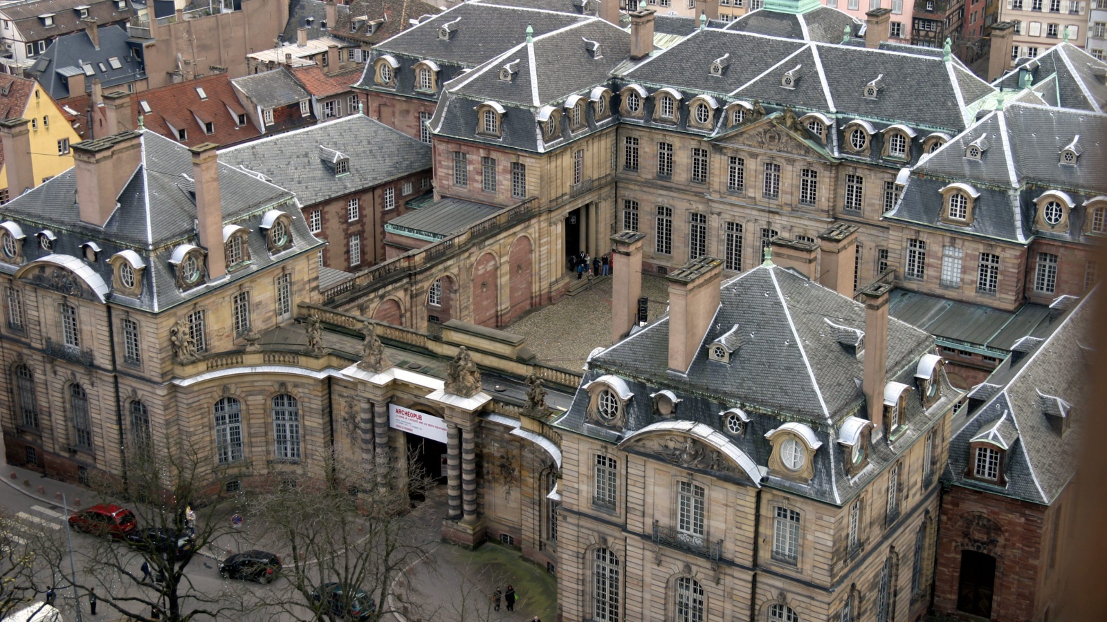 Дворец в городе Страсбург, Франция