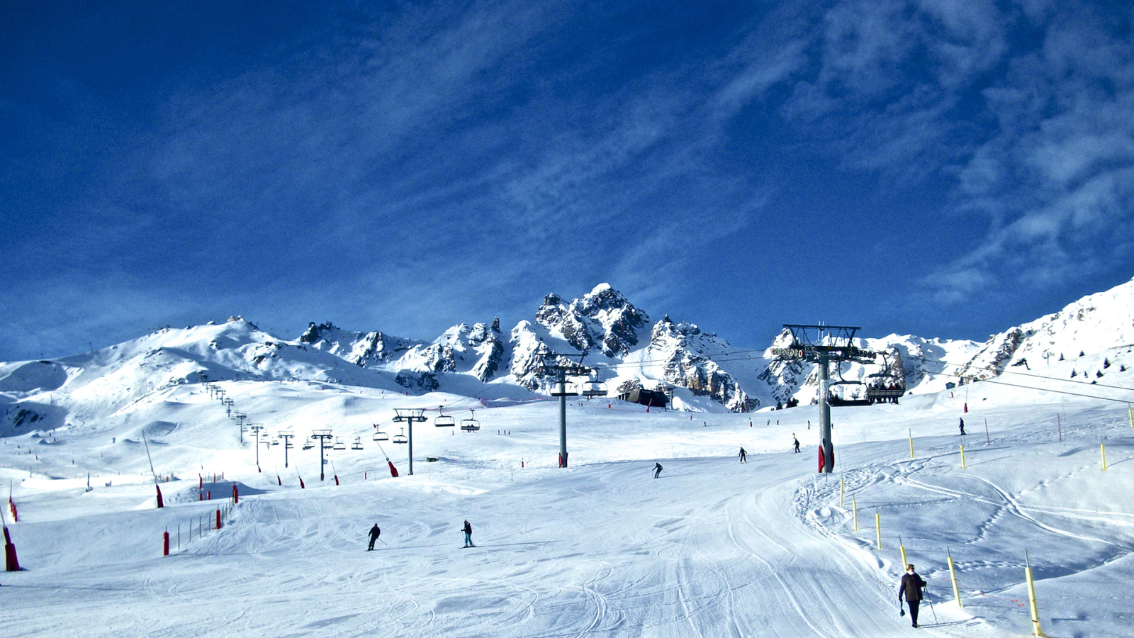 Лыжная трасса на горнолыжном курорте Куршевель, Франция