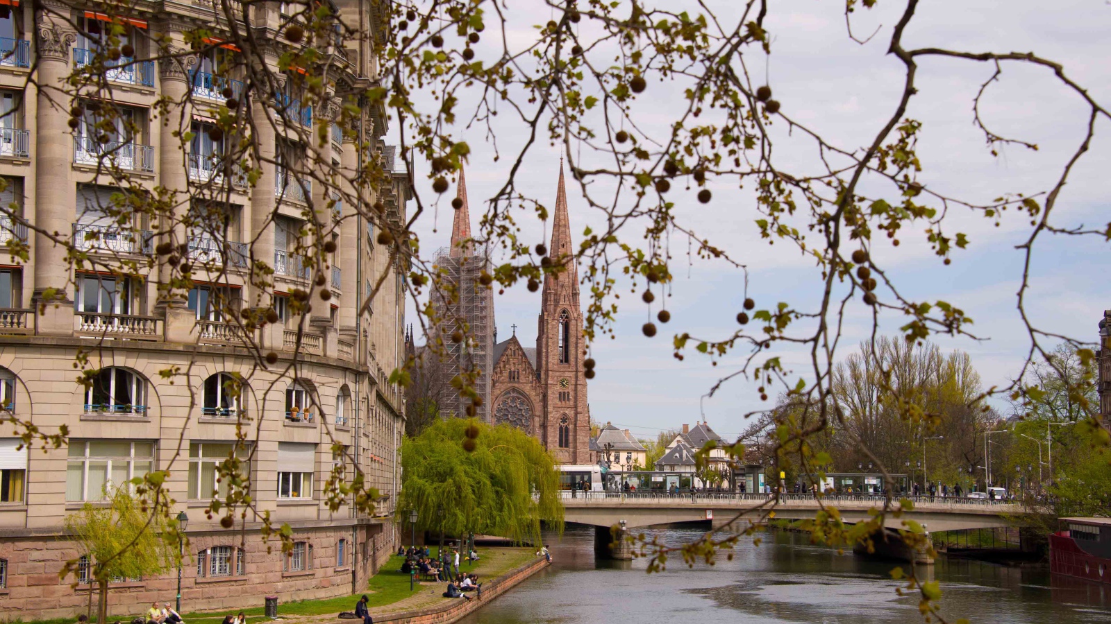 Весна в городе Страсбург, Франция