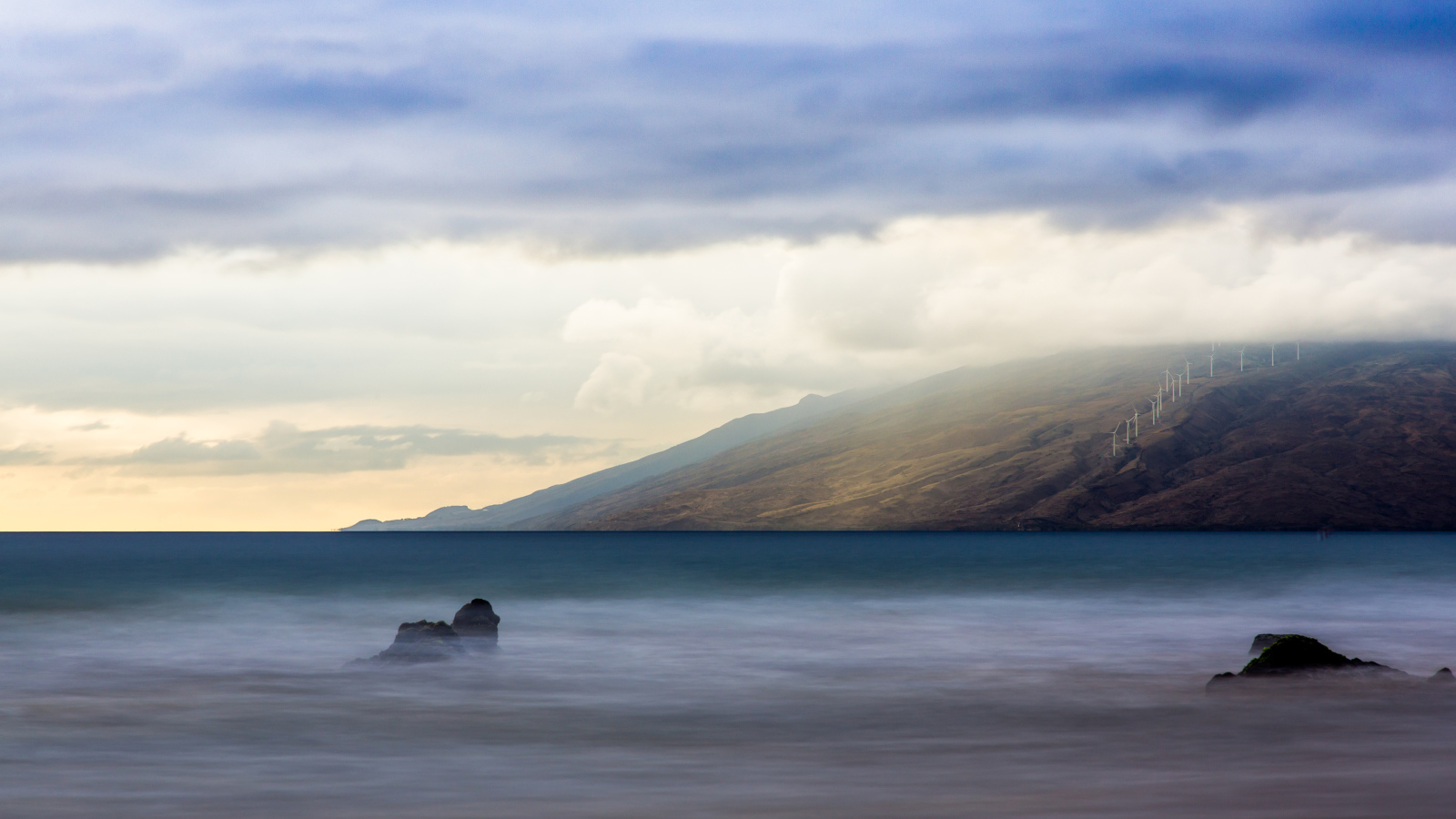 Закат на гавайском острове Мауи