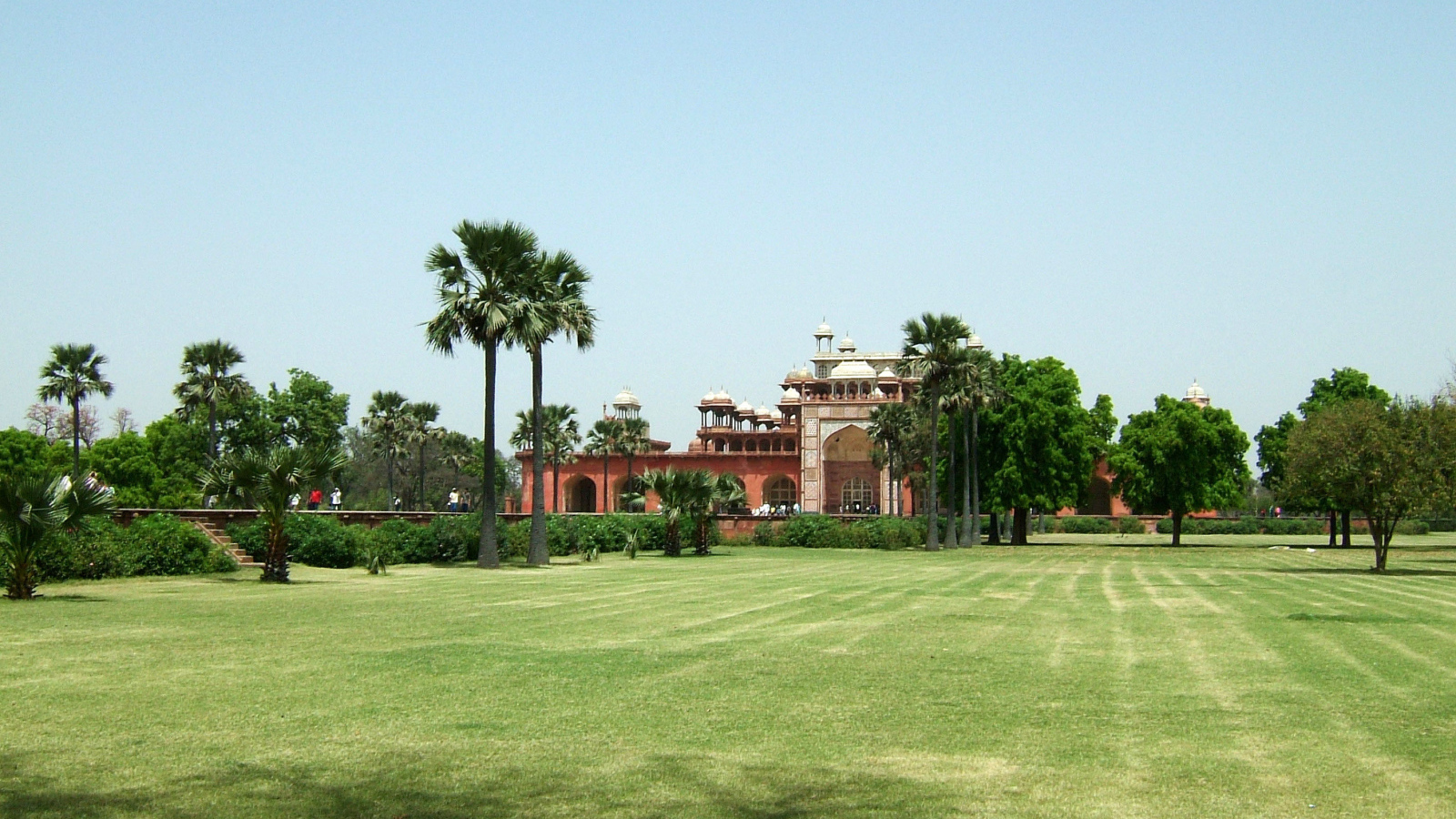 Красивая природа в Агре